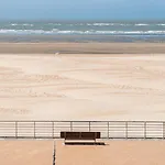 In With Stunning Sea View *