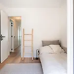 公寓 In With Stunning Sea View
