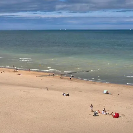 In With Stunning Sea View 아파트 코크시데