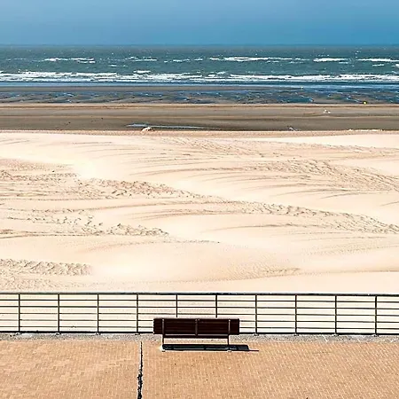 In With Stunning Sea View