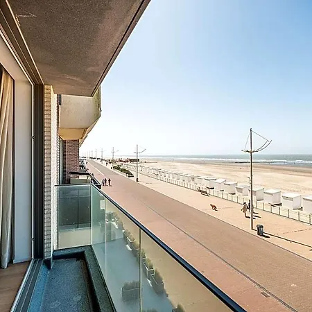 Apartament In With Stunning Sea View Koksijde