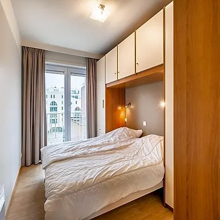 In With Stunning Sea View Apartament